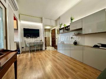Appartamento in vendita a Milano MI