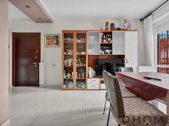 Appartamento in vendita a Milano MI