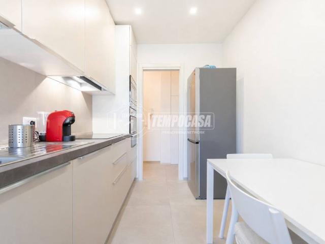 Appartamento in vendita a Milano MI