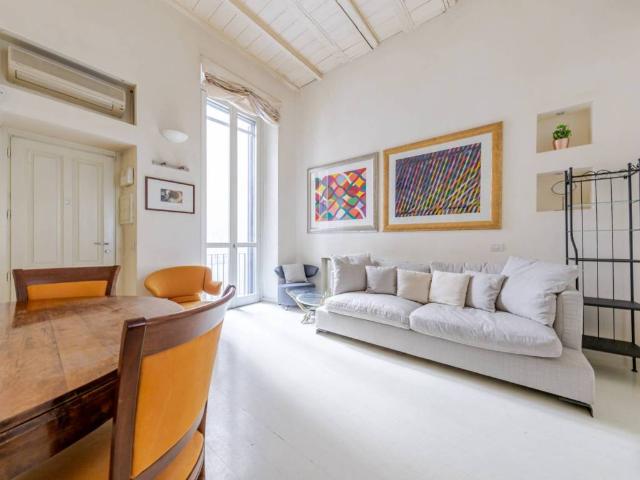 Appartamento in vendita a Milano MI