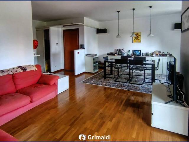 Appartamento in vendita a Milano MI