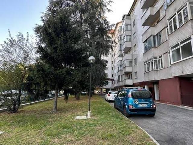 Appartamento in vendita a Milano MI
