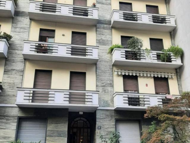 Appartamento in vendita a Milano MI