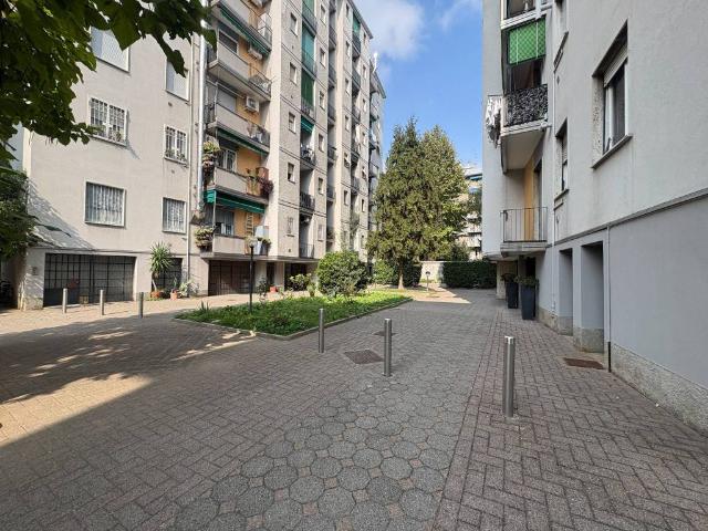 Appartamento in vendita a Milano MI