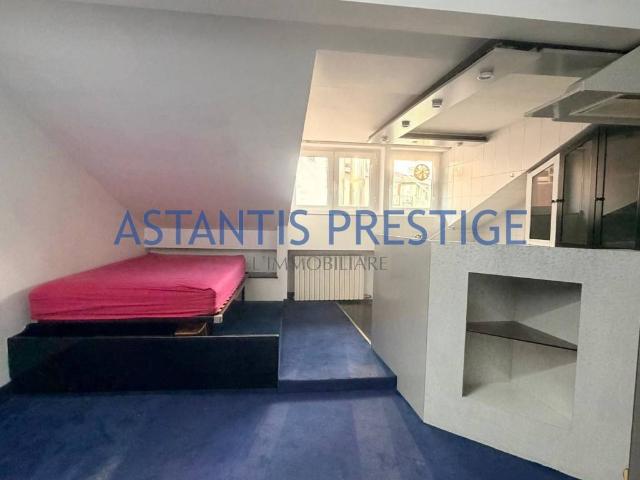 Appartamento in vendita a Milano MI