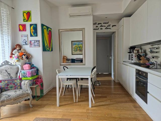 Appartamento in vendita a Milano MI