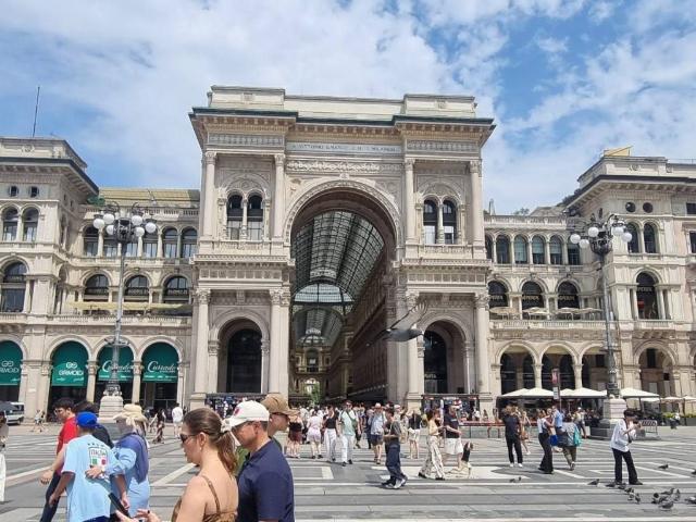 Appartamento in vendita a Milano MI