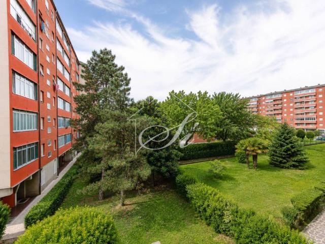 Appartamento in vendita a Milano MI