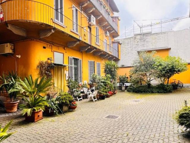 Appartamento in vendita a Milano MI