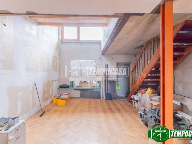 Appartamento in vendita a Milano MI