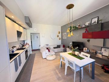 Appartamento in vendita a Milano MI