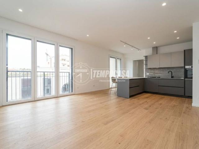 Appartamento in vendita a Milano MI