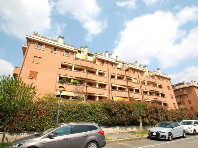 Appartamento in vendita a Milano MI