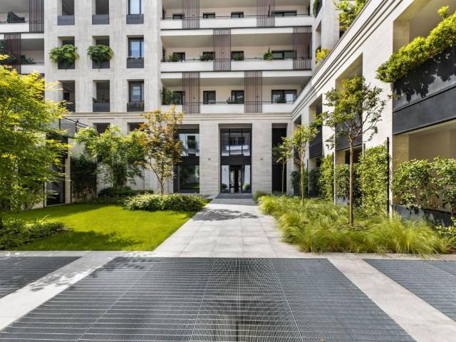 Appartamento in vendita a Milano MI