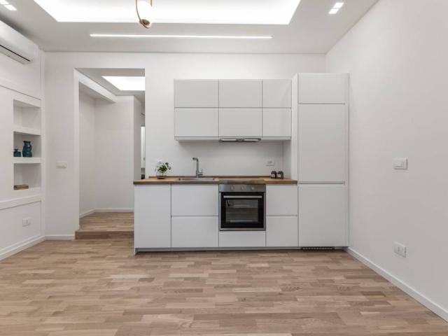 Appartamento in vendita a Milano MI
