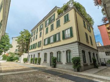 Appartamento in vendita a Milano MI