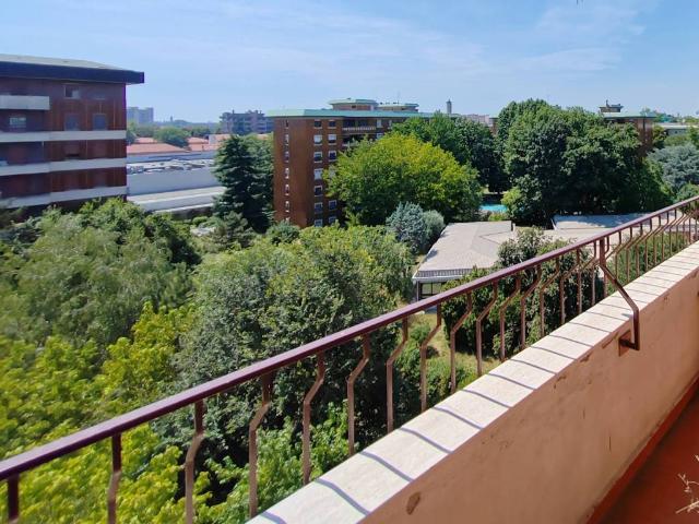 Appartamento in vendita a Milano MI