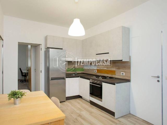 Appartamento in vendita a Milano MI