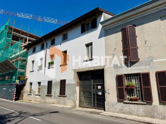 Appartamento in vendita a Milano MI