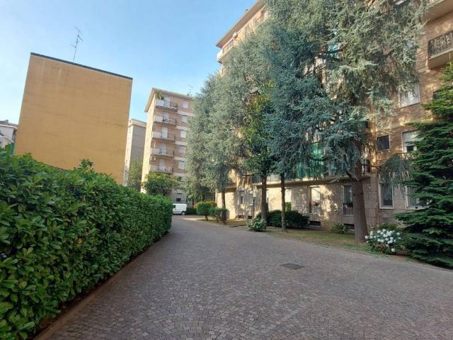 Appartamento in vendita a Milano MI