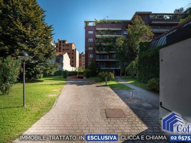 Appartamento in vendita a Milano MI