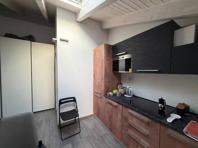 Appartamento in vendita a Milano MI