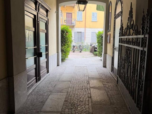 Appartamento in vendita a Milano MI