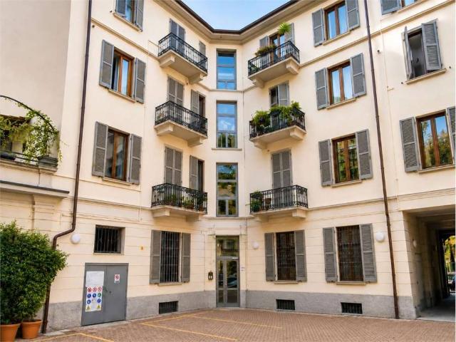 Appartamento in vendita a Milano MI