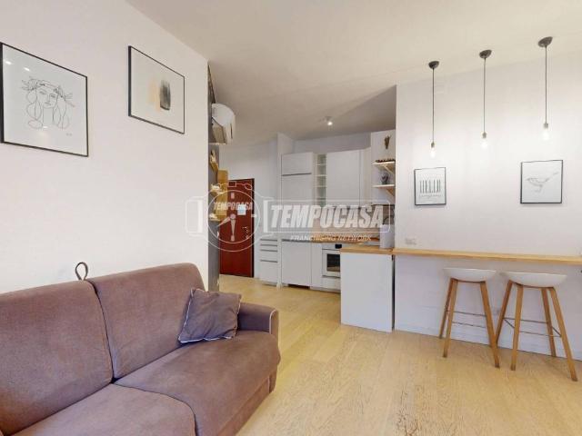Appartamento in vendita a Milano MI