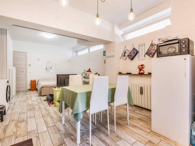 Appartamento in vendita a Milano MI