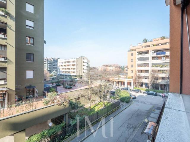 Appartamento in vendita a Milano MI