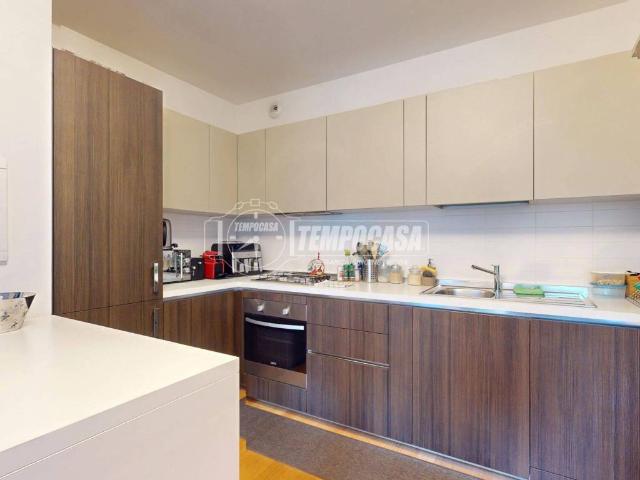 Appartamento in vendita a Milano MI