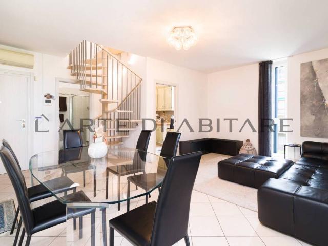 Appartamento in vendita a Milano MI