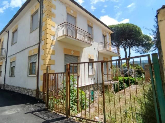 Appartamento in vendita a Minturno LT