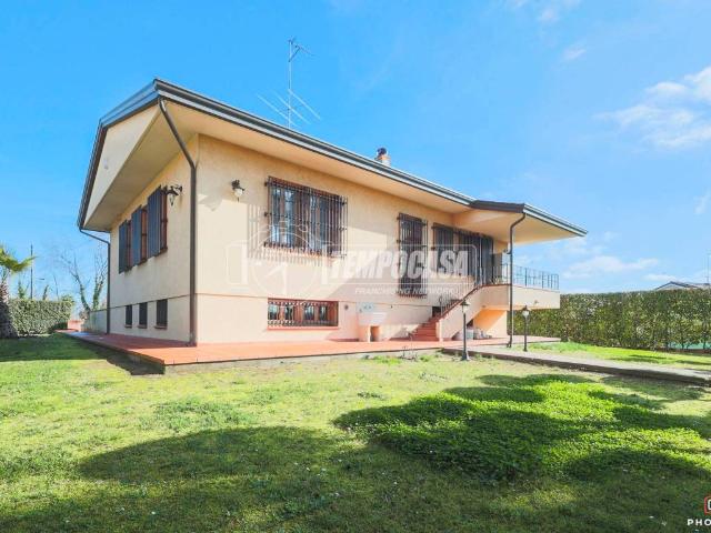 Villa in vendita a Misano Adriatico RN