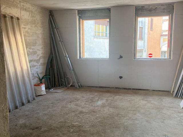 Appartamento in vendita a Misinto MB