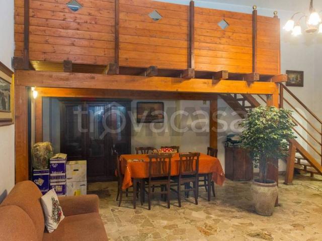 Appartamento in vendita a Misterbianco via Dei Vespri, 6