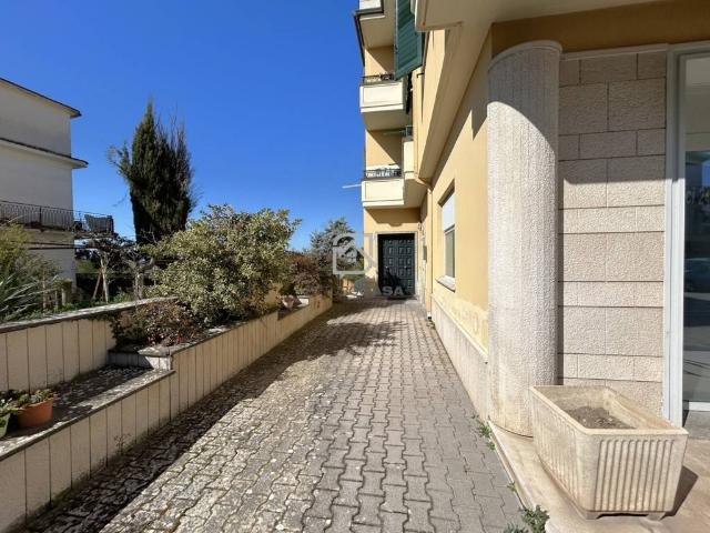 Appartamento in vendita a Mirabella Eclano AV