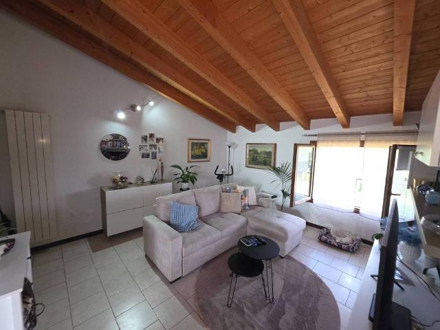 Appartamento in vendita a Miradolo Terme PV