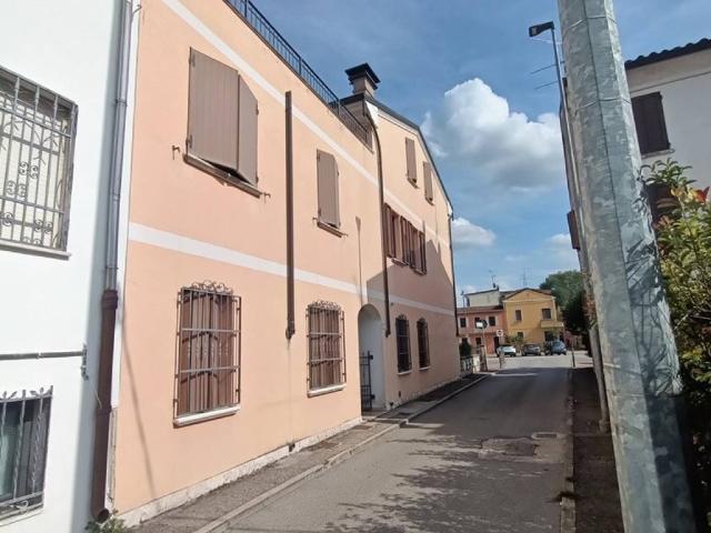 Appartamento in vendita a Moglia MN