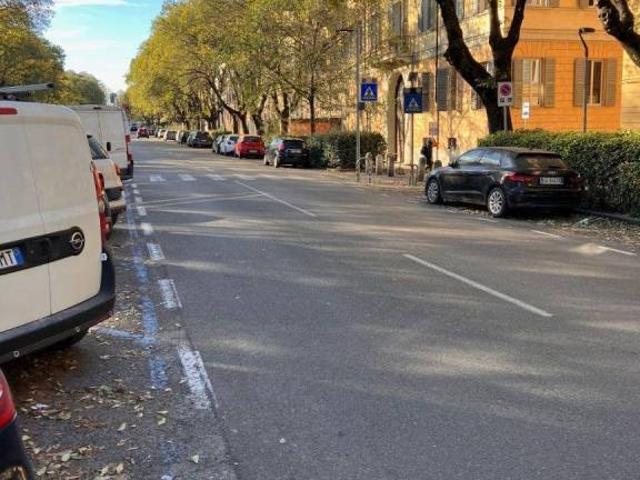 Appartamento in vendita a Modena, Viali