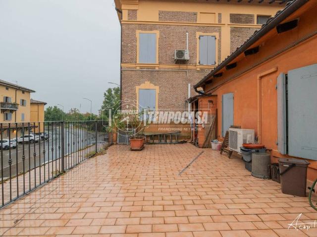 Appartamento in vendita a Modena MO