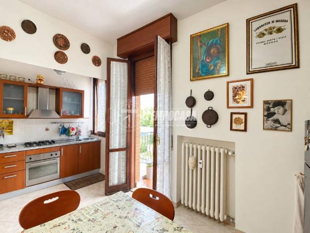 Appartamento in vendita a Modena MO