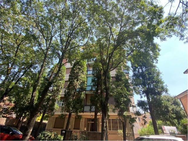 Appartamento in vendita a Modena MO