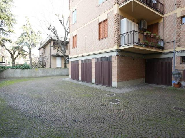 Appartamento in vendita a Modena MO