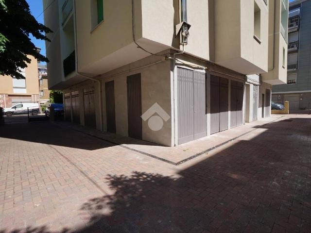 Appartamento in vendita a Modena MO