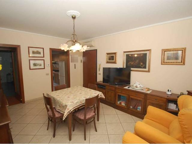 Appartamento in vendita a Modena MO