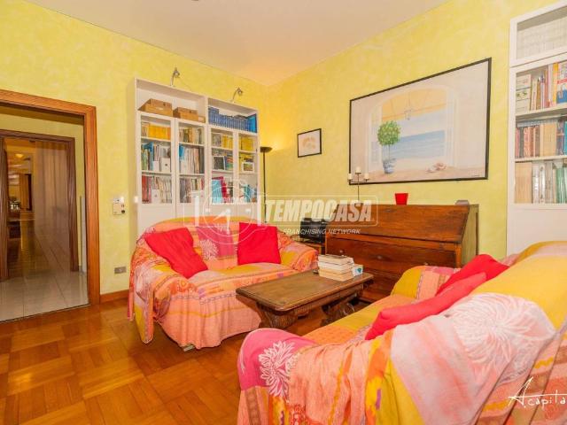 Appartamento in vendita a Modena MO