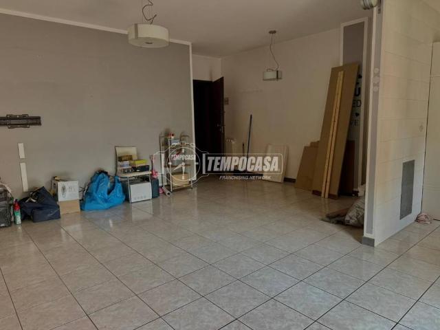 Appartamento in vendita a Modena MO