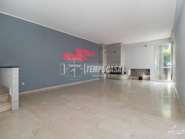 Casa indipendente in vendita a Modena MO